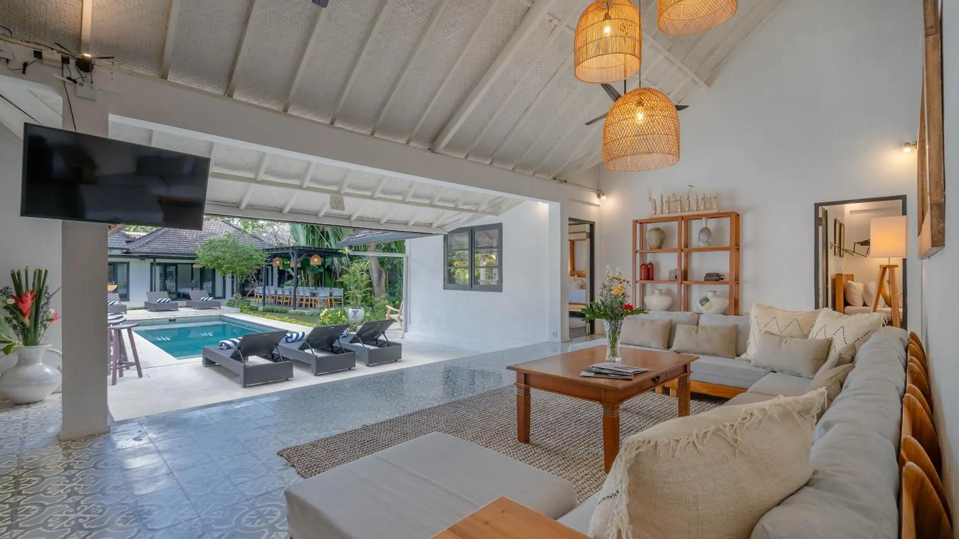 Aryana Estate Villa Seminyak  Indonesia