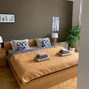 iii.praguehotelsweb.com/
