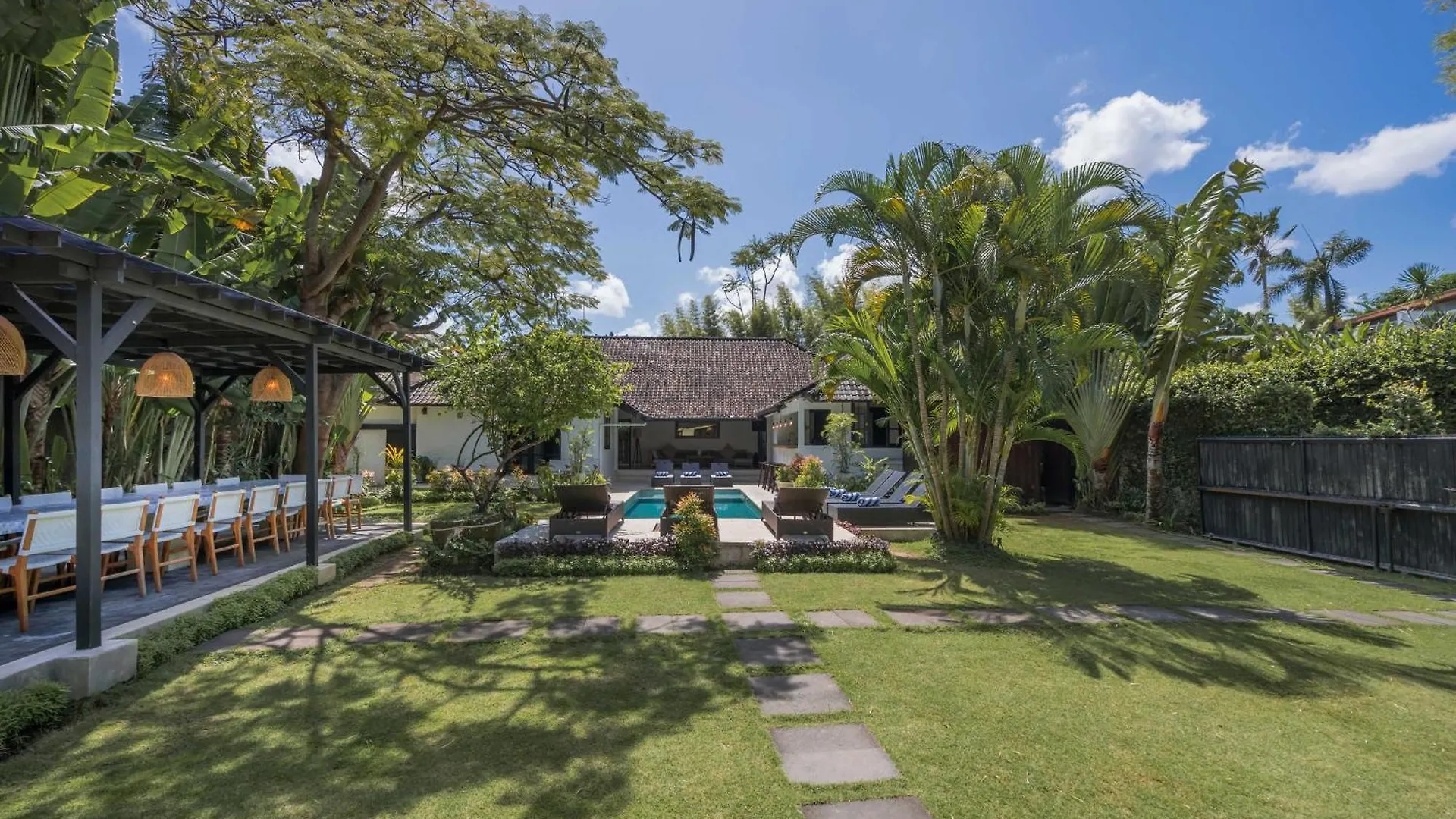 Aryana Estate Villa Seminyak